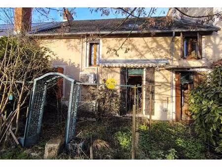 vente maison 6 pièces 153 m² sancoins (18600)