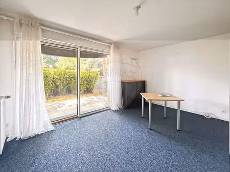 location local commercial nantes 44300