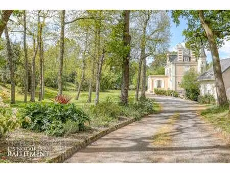 vente maison piscine à angers (49000) : à vendre piscine / 282m² angers