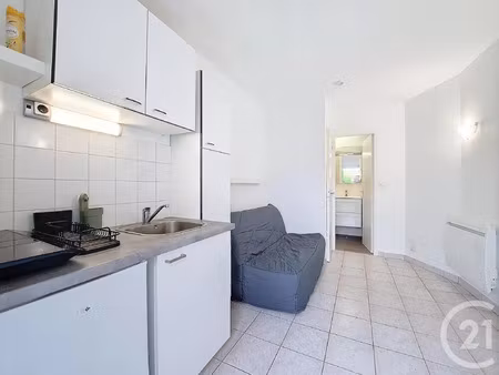 location appartement t1 meublé aux sorinières (44840) : à louer t1 meublé / 12m² les sorin