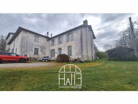 maison 8 pièces - 235 m²