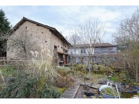maison 5 pièces - 220 m²