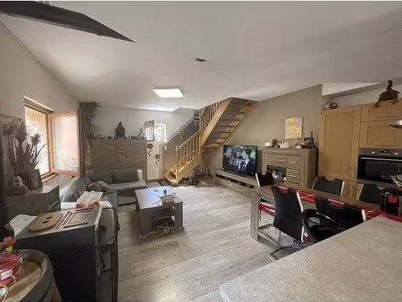 location locaux professionnels 5 pièces 95 m² à bergheim (68750)  807 €