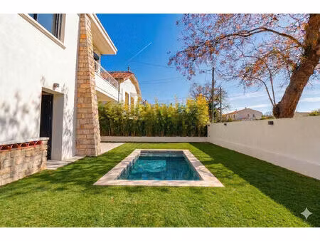 vente maison 4 pièces  140.00m²  marseille 12