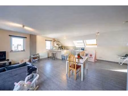 option - appartement 2 ch lumineux au centre bertrix
