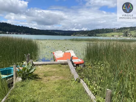 le chalet des instants suspendus  lac saint-point.
