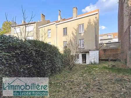 maison avec garage et jardin à rénover  fort potentiel