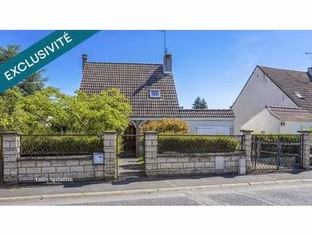 rare sur le secteur  maison non mitoyenne avec terrain de 451 m²  garage et beau potentiel
