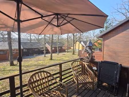 chalet rénové 3 ch – meublé – terrasse – rendement locatif