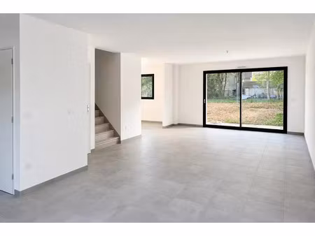 vente maison 7 pièces 133 m² à montlignon (95680)  575 000 €