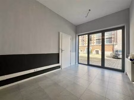 bureaux avec 1 place de parking privative au centre ville