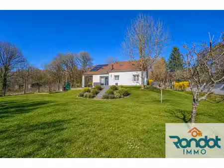 maison 8 pièces / 5 chambres / 145 m2 / 2085 m2 terrain
