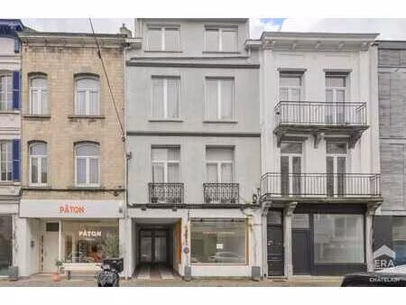 surface commercial de 400m² à louer à uccle