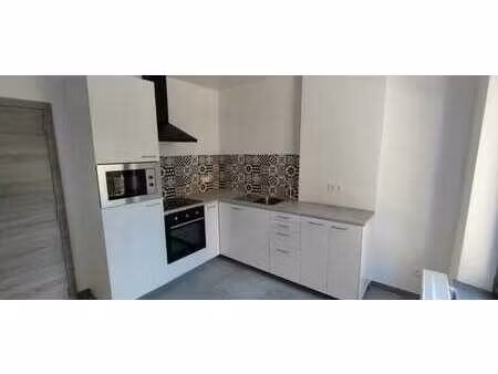 maison à louer à roux idéal personne seule