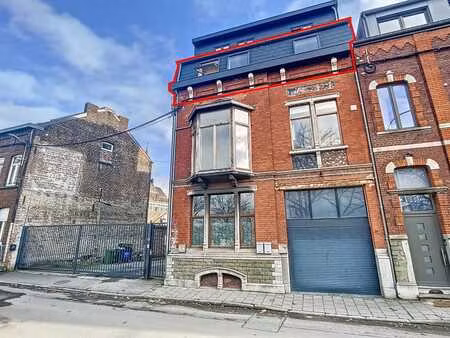 superbe appartement 2 chambres avec terrasse et peb b