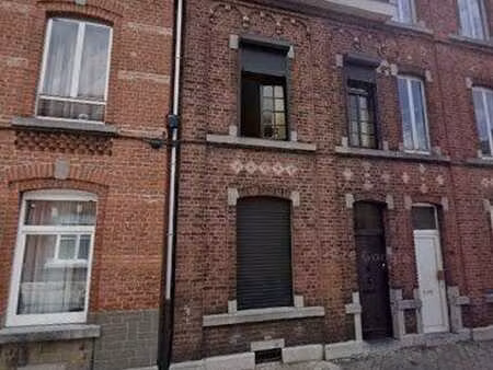 maison d’habitation proche de toutes commodités