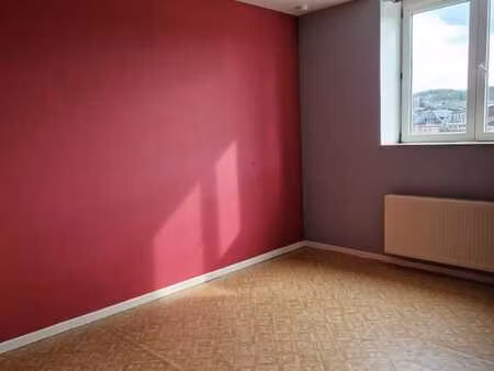 chambre dans immeuble très calme