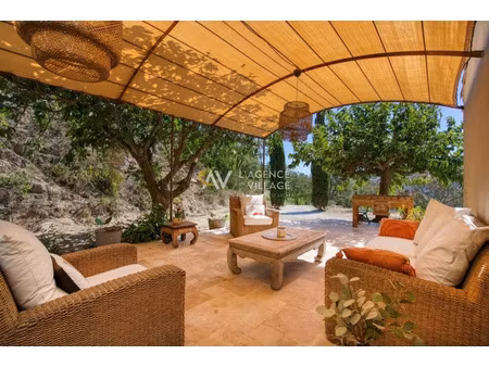 vente villa 5 pièces 120 m² à la garde-freinet (83680)  645 000 €