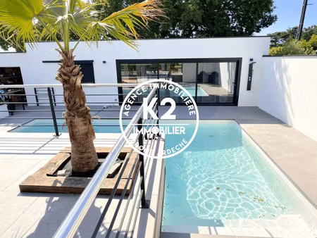 vente villa 6 pièces 240 m² à montelimar (26200)  699 000 €