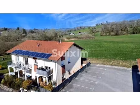 t2 lumineux - résidence calme - centre groisy à pied