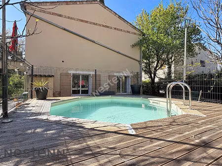 maison brignoles 6 pièce(s) 132m2