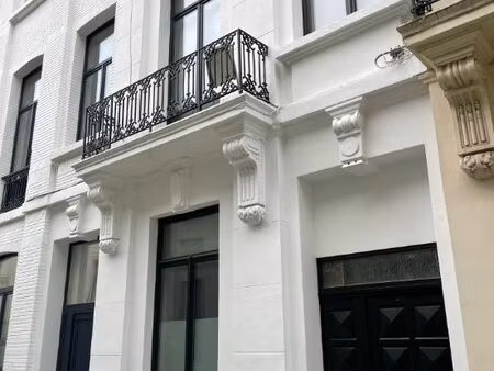 proximite place stephanie superbe appartement meuble 1 ch