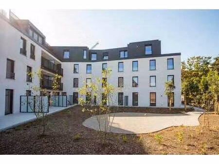 un projet résidentiel luxueux en face de l'église