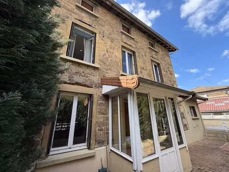 vente maison 4 pièces 94 m² à cours-la-ville (69470)  109 000 €
