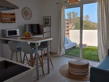 appartement en bord de mer  entièrement meublé