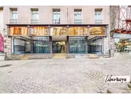 local commercial malestroit centre ville 320 m²