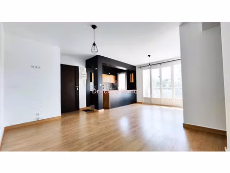 vente appartement 4 pièces 68.09 m² à savigny-sur-orge (91600)  175 000 €