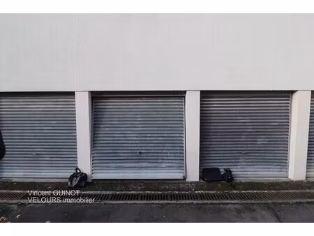 box extérieur à saint-germain-en-laye