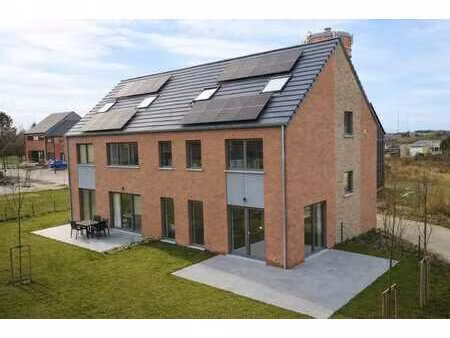 maison 3ch + bureau de 231 m² (peb a+) + terrasse/jardin