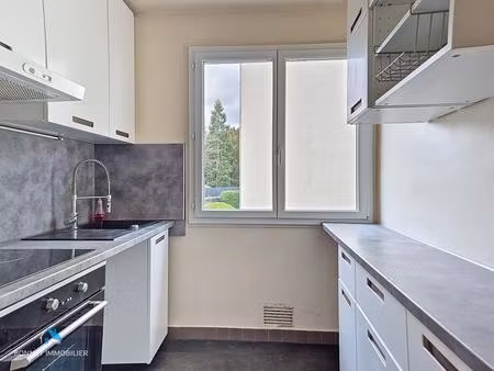 t3 bis - chamalieres - vue cathédrale