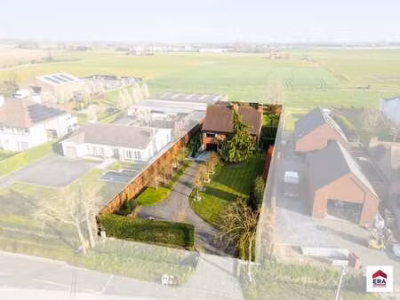 maison ouverte avec vue rurale à tielt