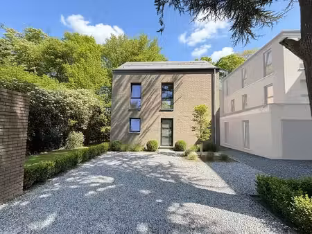 triplex contemporain de 133 m² à erpent