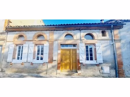 maison toulousaine 104m² avec jardin au centre du village de saint-sulpice-sur-lèze