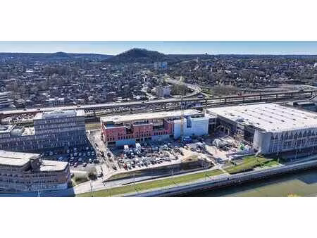 terrain pour projet près de la gare de charleroi-cent