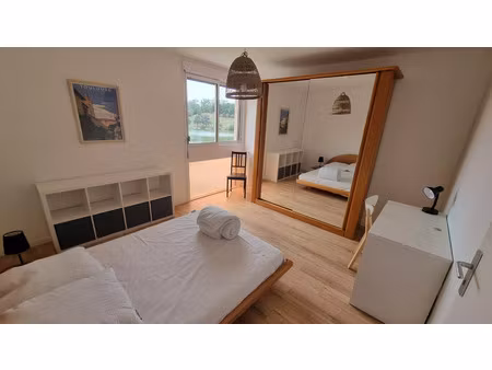 colocation t6 vue sur lac - une chambre de disponible à saisir !