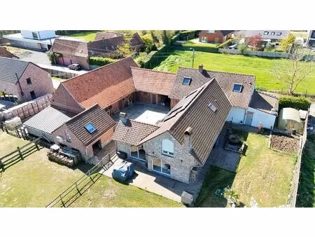 maison à vendre avec 3 chambres   templeuve (vbe05678)