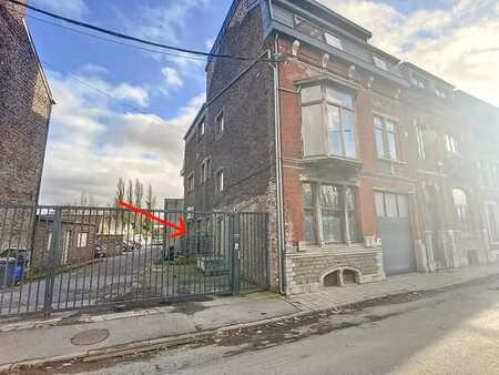 appart au rez-de-chaussée avec parking : opportunité