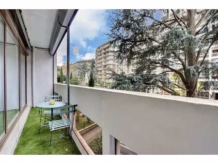 chamalieres - avenue de royat - t3 bis avec balcon et garage