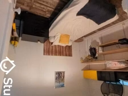 chambre 1 pièce 9 m²