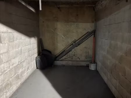 parking/box 11 m² marseille