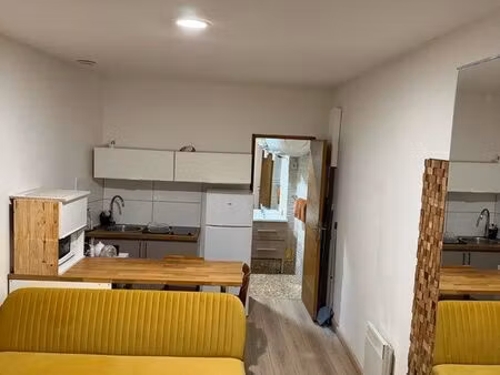 loue studio moderne 26 m2 à endoume