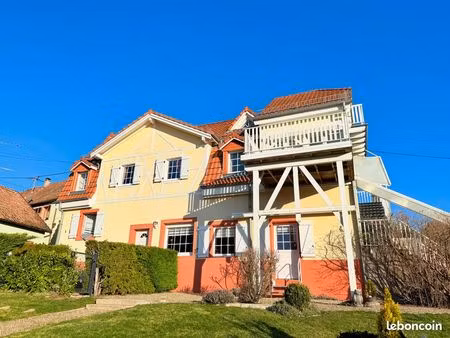 en exclusivité – thannenkirch appartement t3 + studio – 84 m² possibles – cour privative –