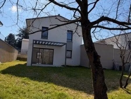 maison 4 pièces 88 m²