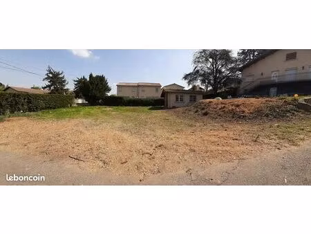 terrain 625 m² ternay