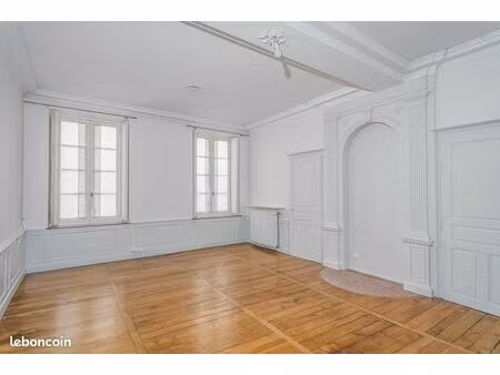 appartement 3 pièces 87 m²