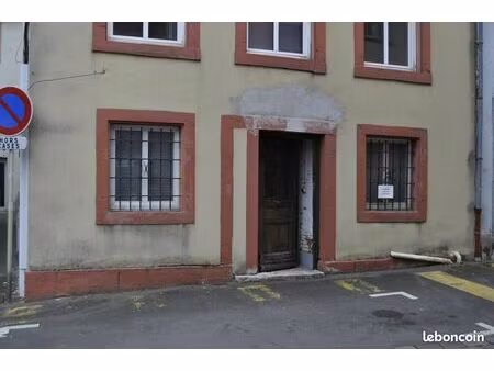 vends bas d'immeuble